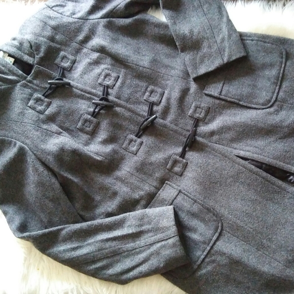 Motherhood Maternity Coat Size L - Picture 3 of 11